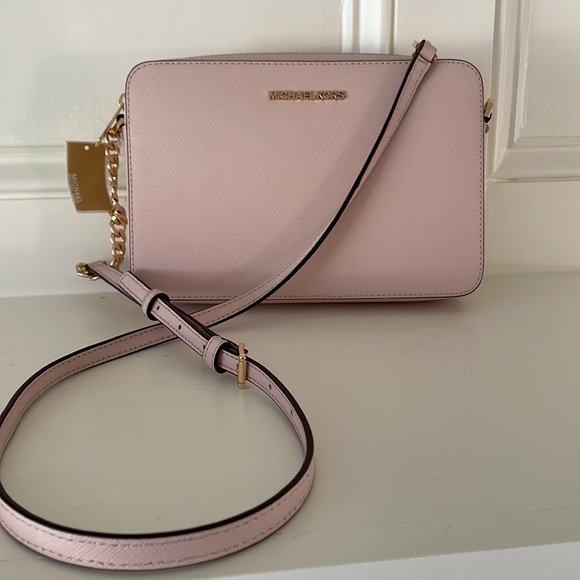 NWT Michael Kors Jet Set Leather Crossbody Powder Blush - Picture 1 of 6